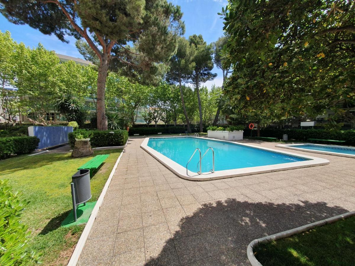 Salou Centro Piscina Gisamar Exterior foto
